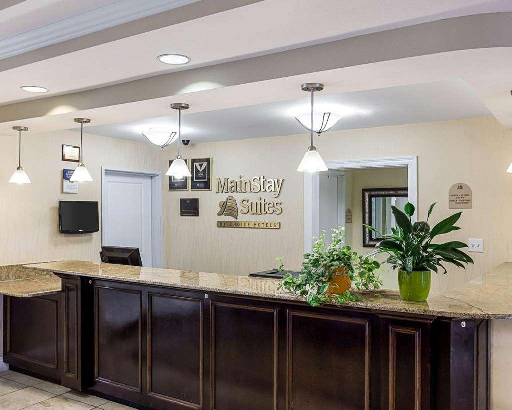 Mainstay Suites Гоума Інтер'єр фото