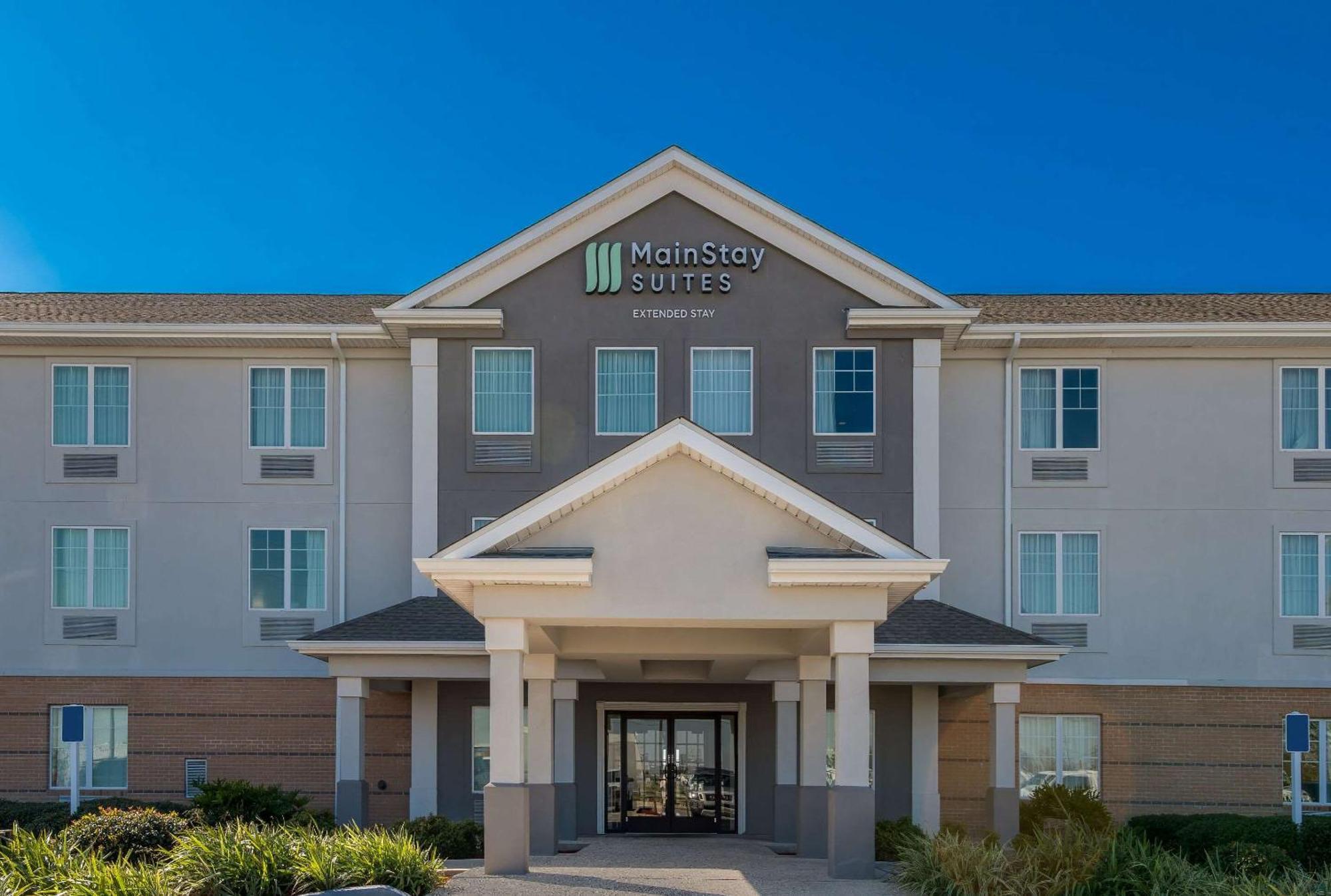 Mainstay Suites Гоума Екстер'єр фото